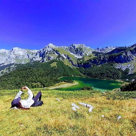 Willa Bungalows Kisin Trebinje Zewnętrze zdjęcie