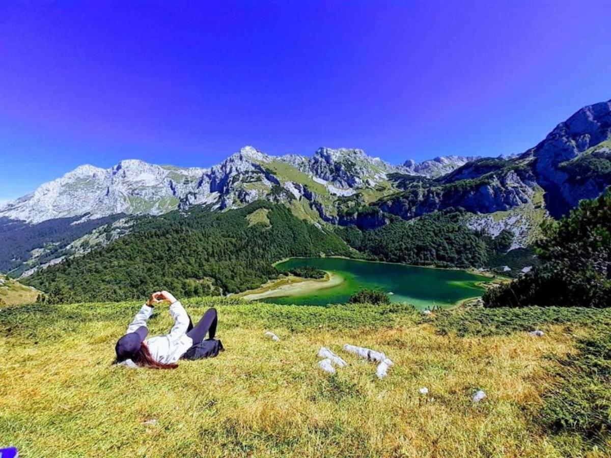 Willa Bungalows Kisin Trebinje Zewnętrze zdjęcie