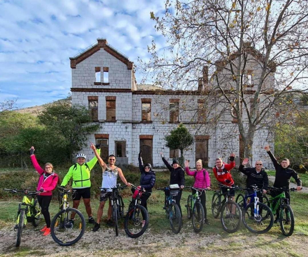 Willa Bungalows Kisin Trebinje Zewnętrze zdjęcie